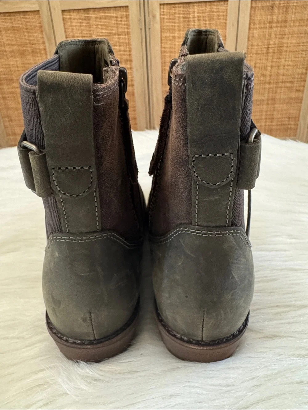Teva Women’s Ellery Ankle Dark Olive Green Boots Size 7